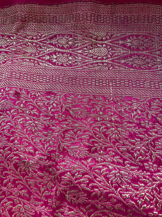 ! Brocado De Sari Vintage Fucsia
