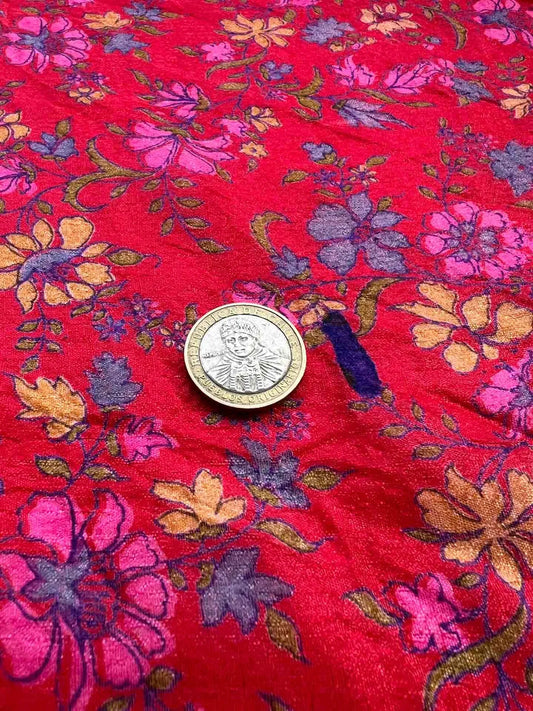 # Tela de Sari Indio Vintage Seda o Poliester Rojo